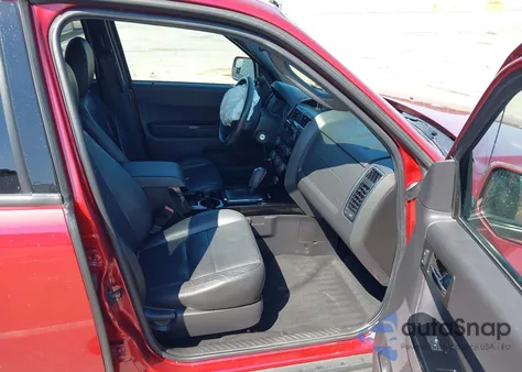 2012 Ford Escape Limited z USA, uszkodzony, nr VIN 1FMCU0EG1CKB40781